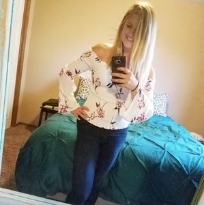 White Off the Shoulder Floral Bell Sleeve Shirt